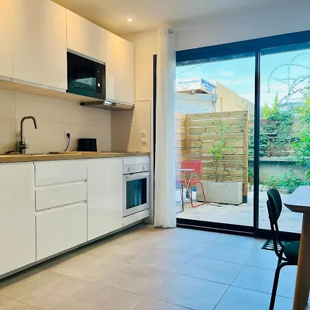 Apartament - Terrace Quiet&cozy *